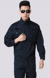 作訓服 
